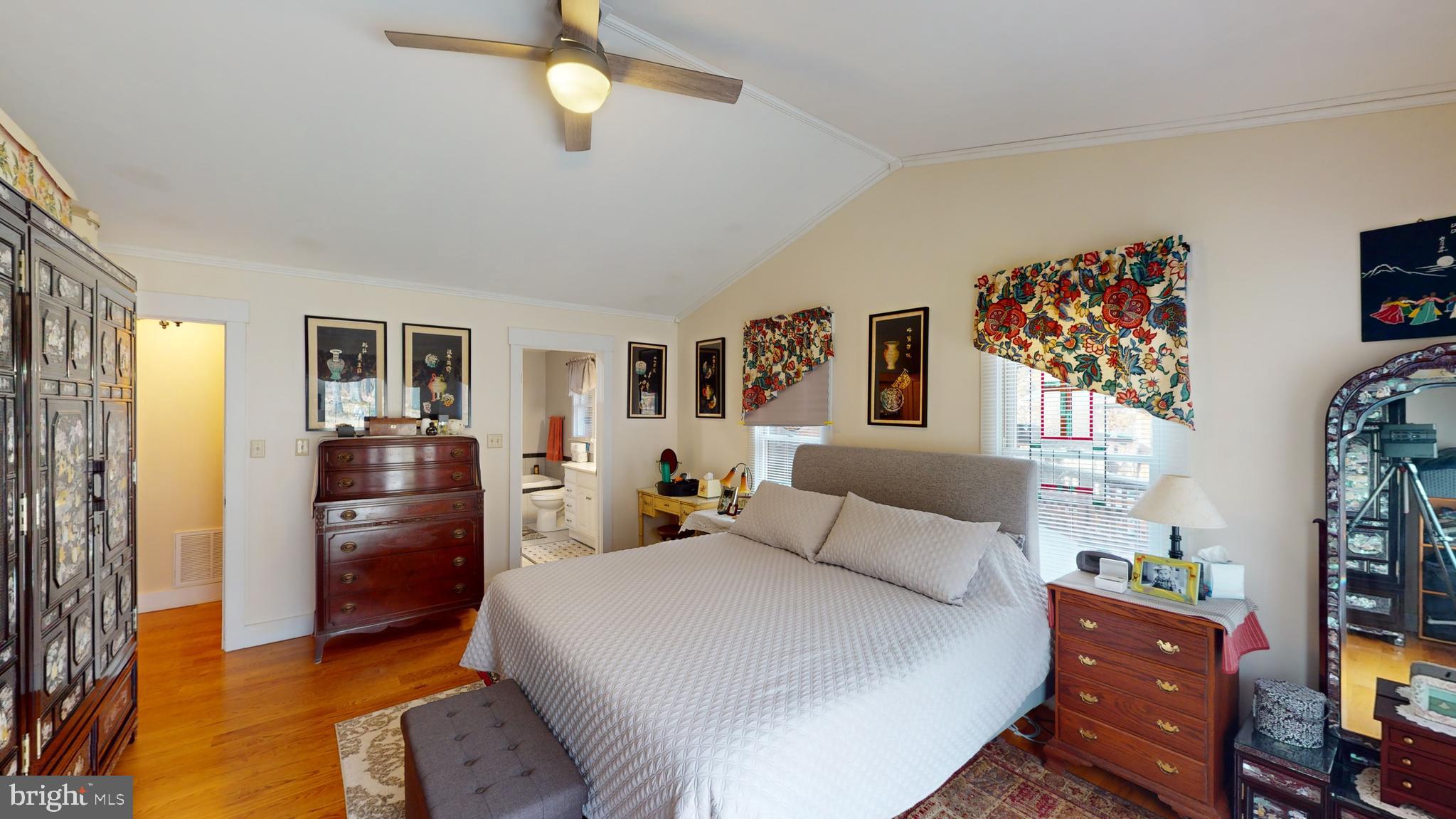 MEADOW HILLS - Residential