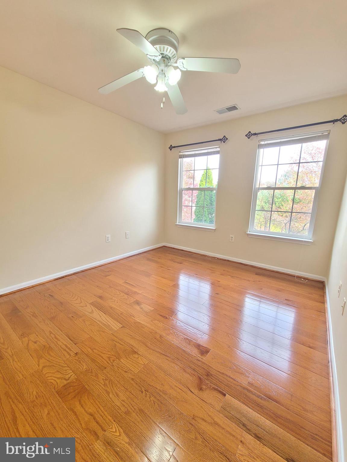 KERILL WOODS - Residential