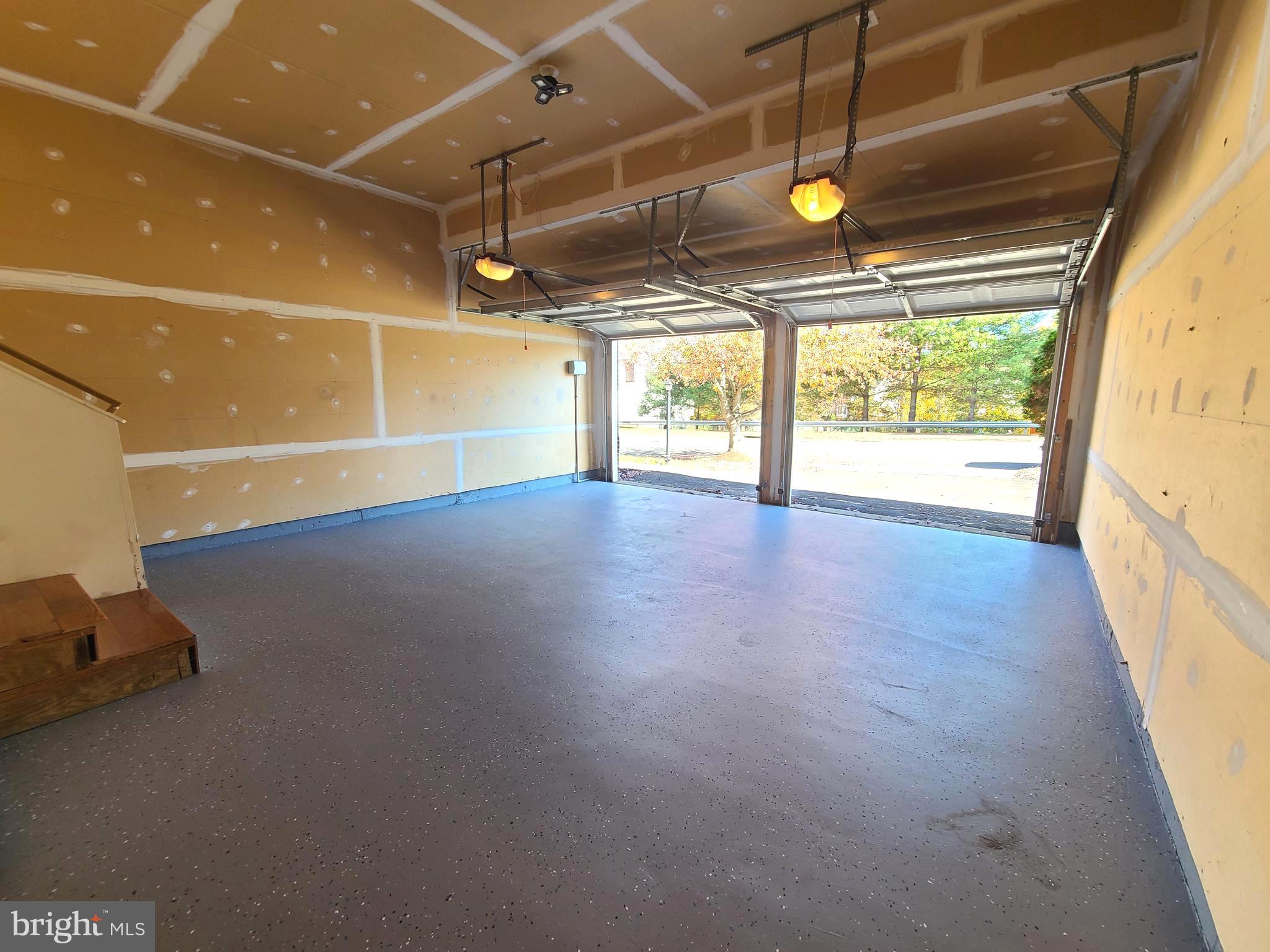 KERILL WOODS - Residential