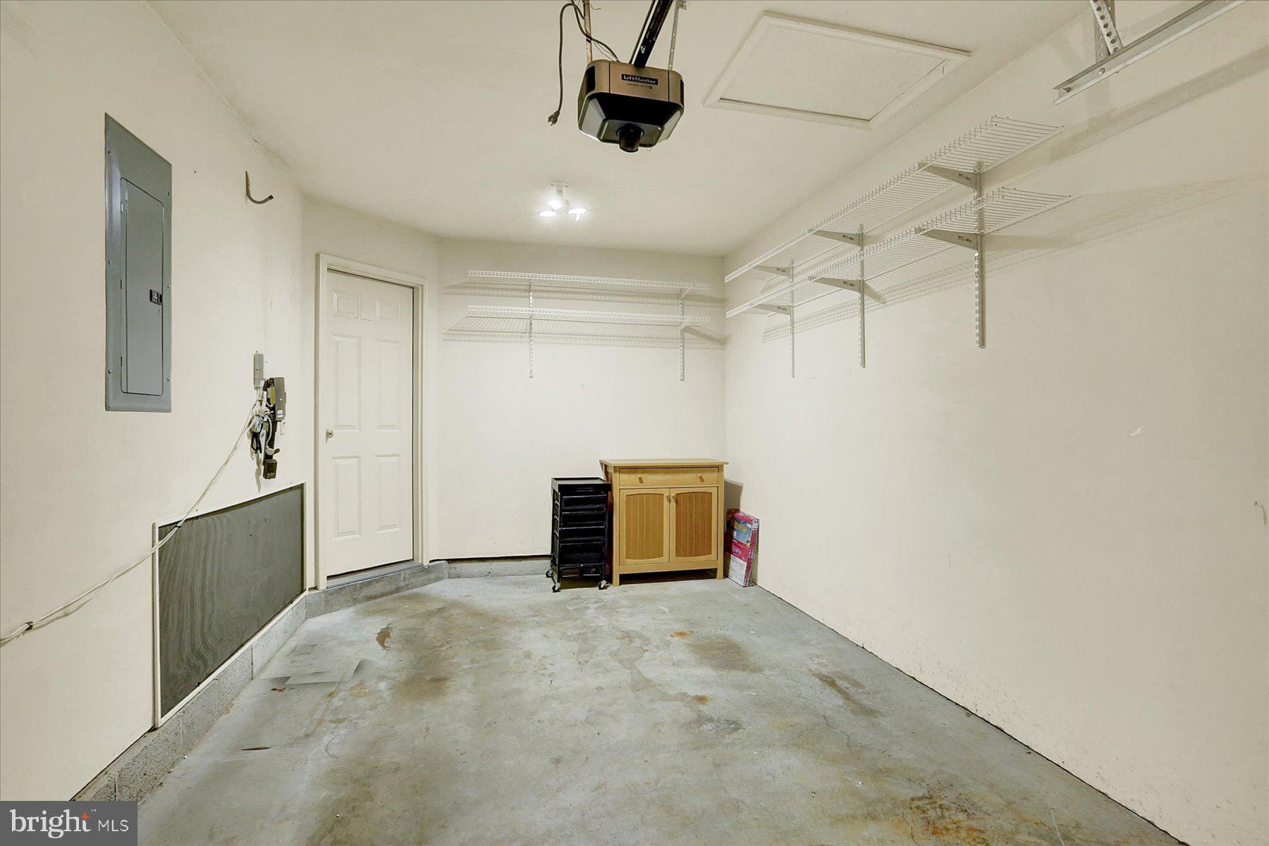 CAPITAL RIDGE - Residential