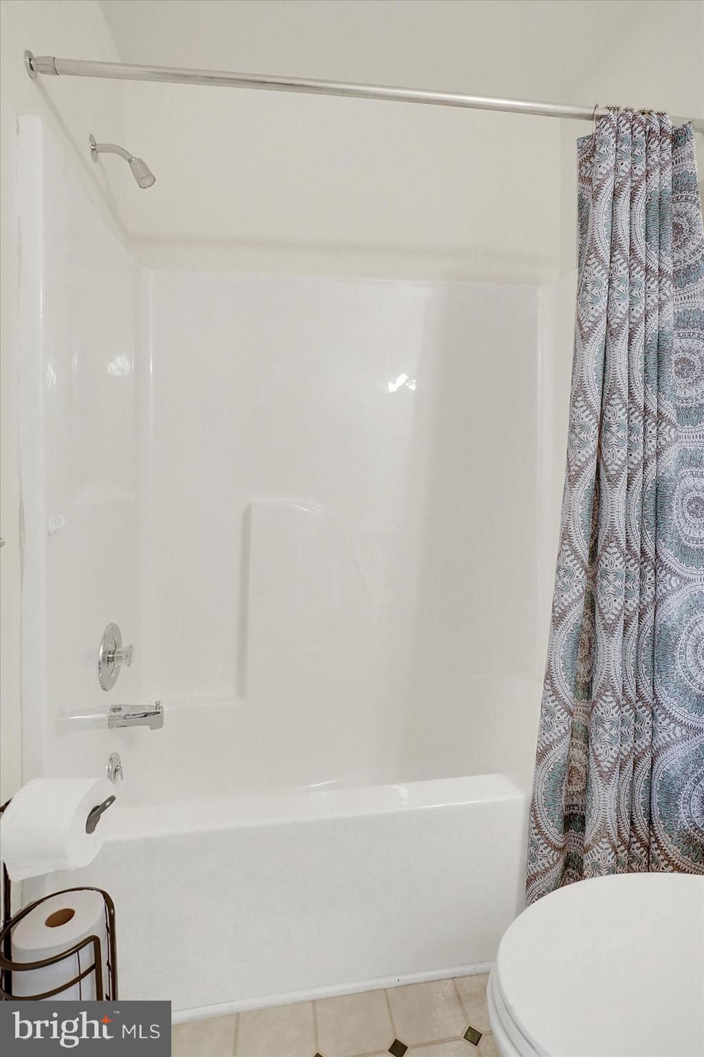 CAPITAL RIDGE - Residential