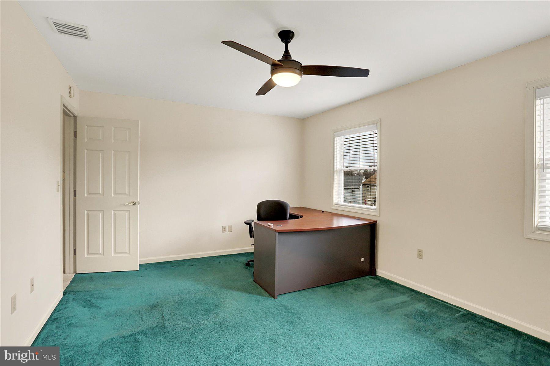 CAPITAL RIDGE - Residential