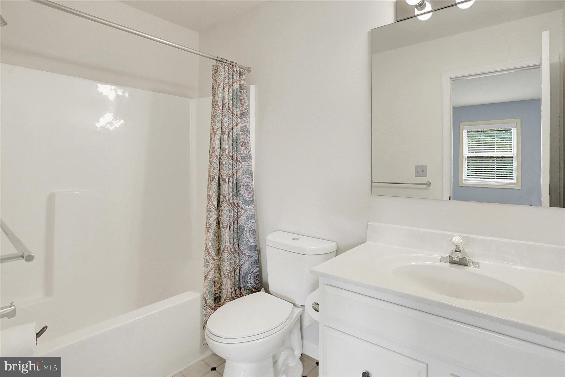 CAPITAL RIDGE - Residential