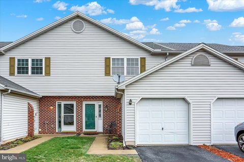 Townhouse For Sale - 7236 Clearfield Street<br/> HARRISBURG, PA 17111