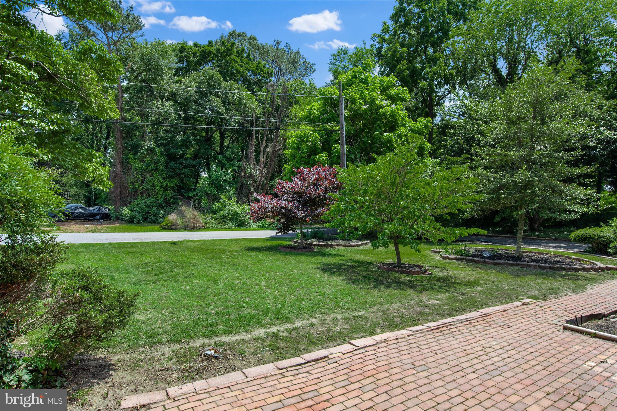 505 LAKEWOOD DRIVE