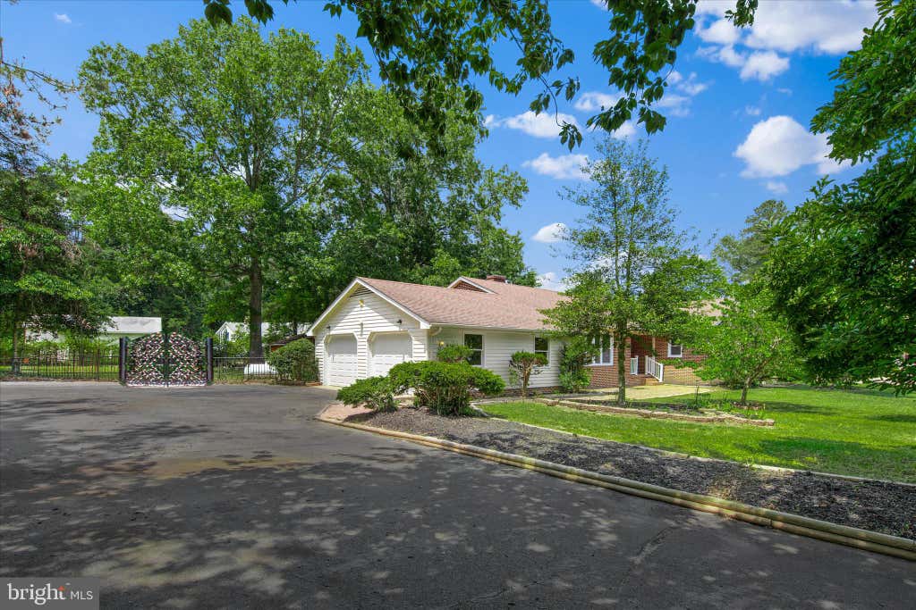 Photo of 505 Lakewood Drive, MILFORD, DE 19963 (MLS # DESU2095850)