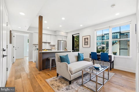 Photo of 1245 N Pierce Street #5, ARLINGTON, VA 22209 (MLS # VAAR2074888)