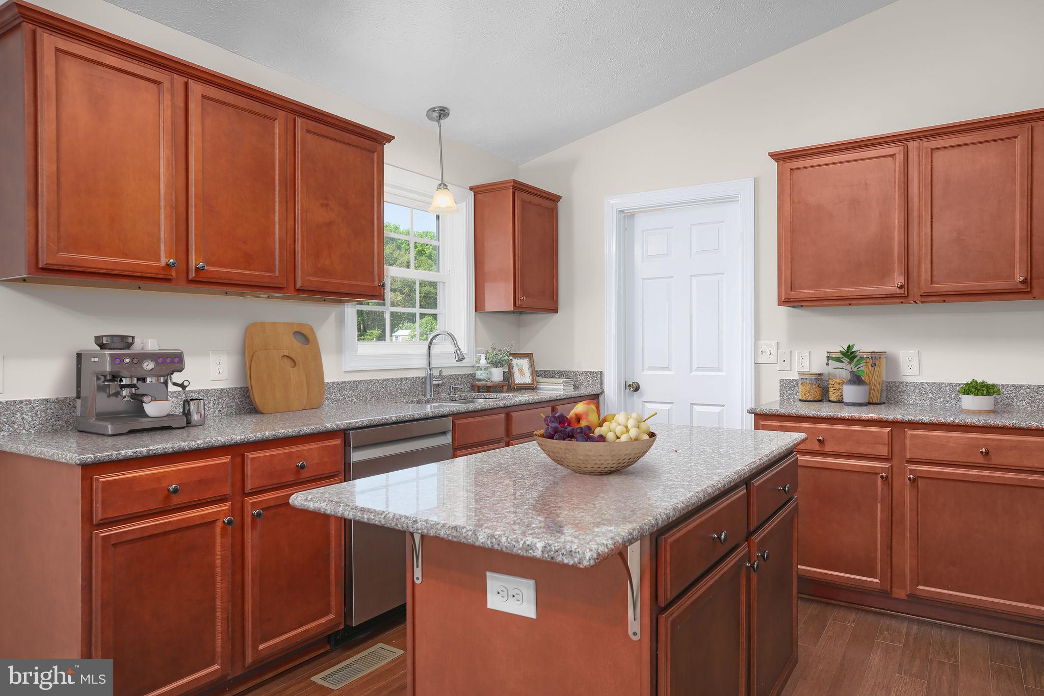 BORDEN MEADOWS - Residential