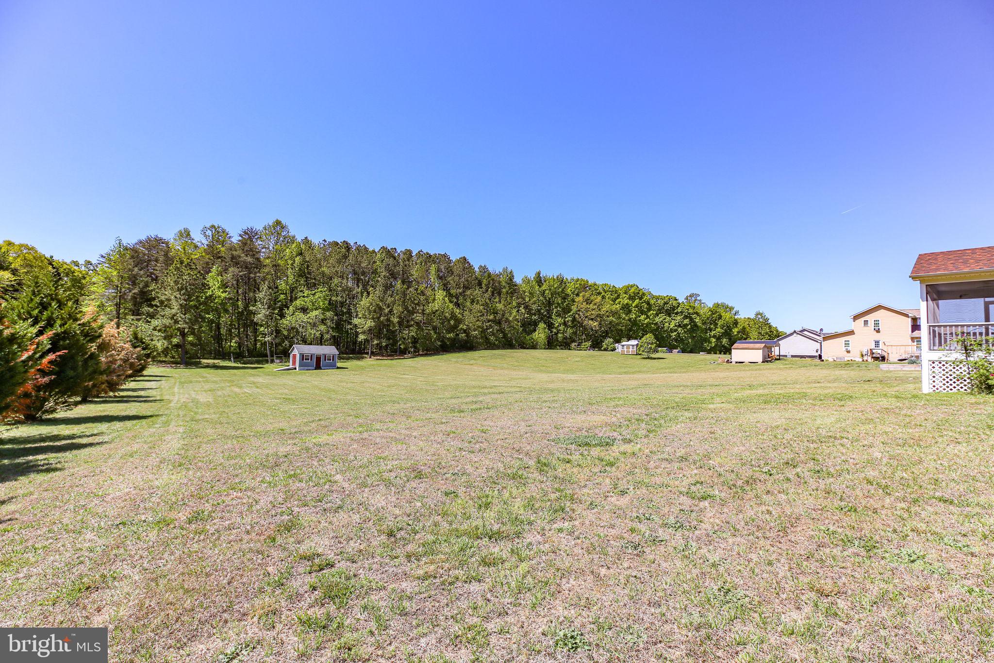 BORDEN MEADOWS - Residential