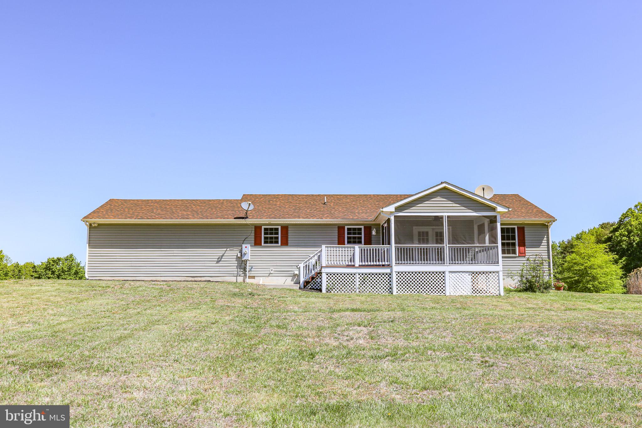 BORDEN MEADOWS - Residential