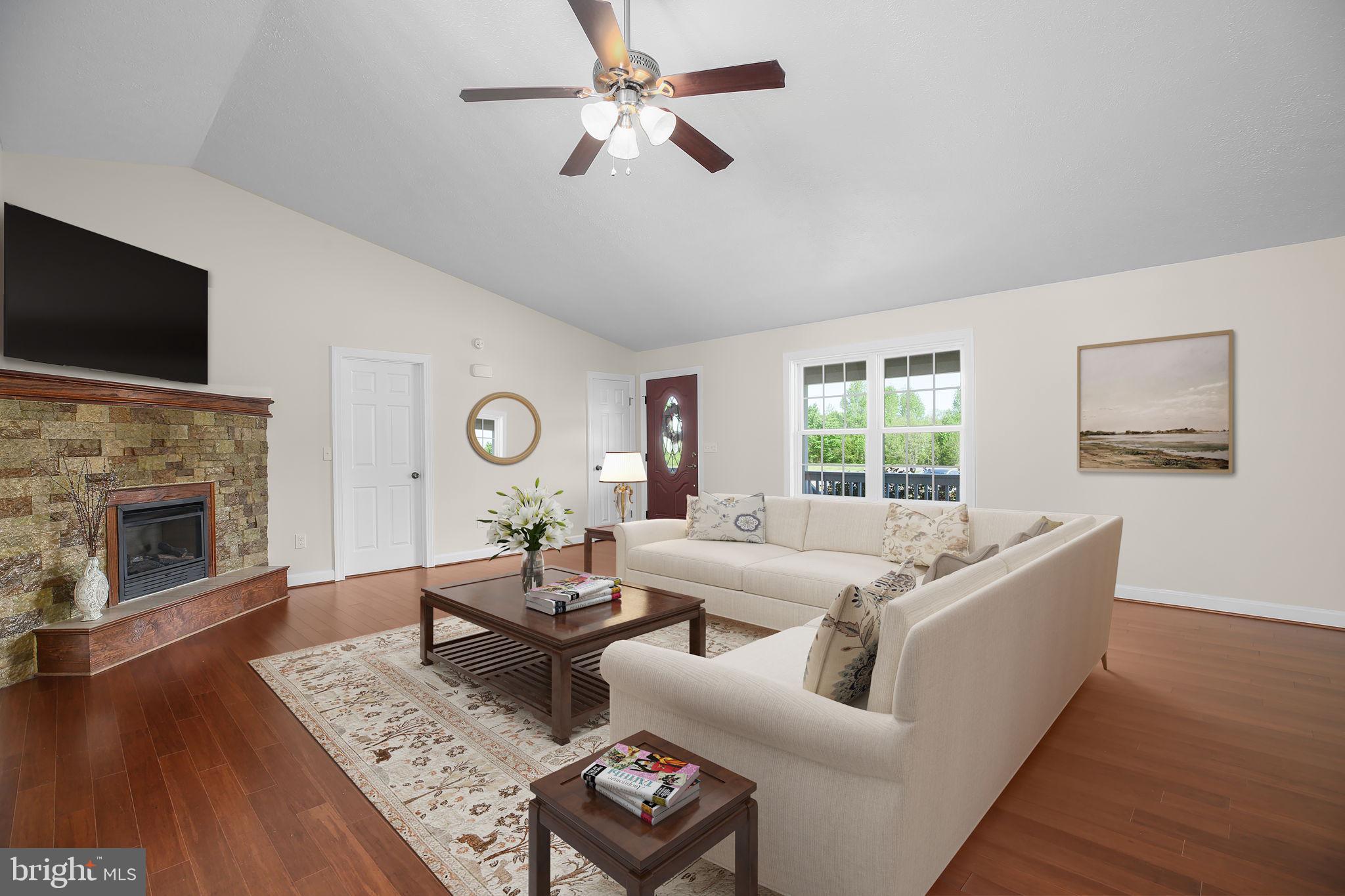 BORDEN MEADOWS - Residential