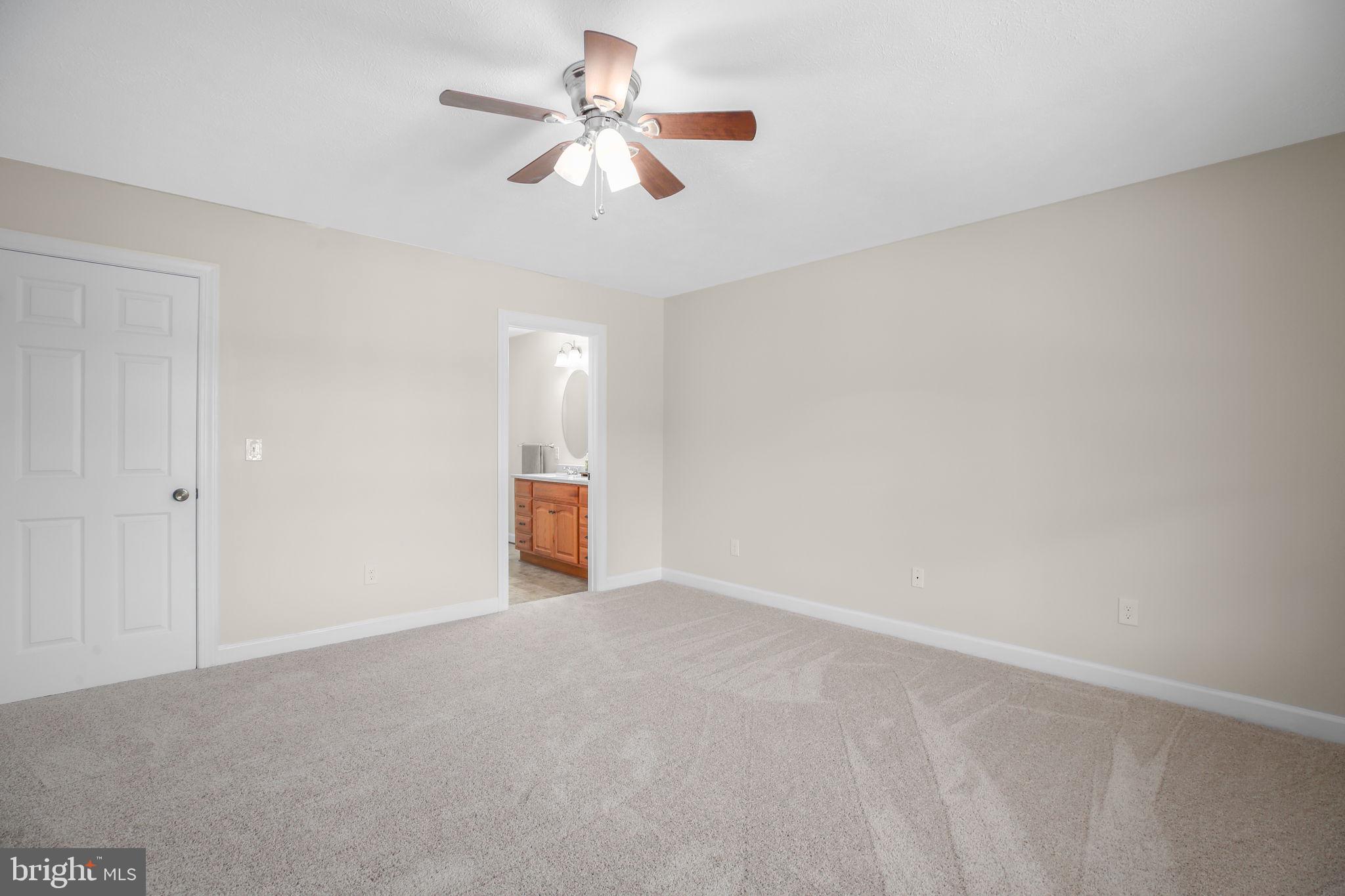 BORDEN MEADOWS - Residential