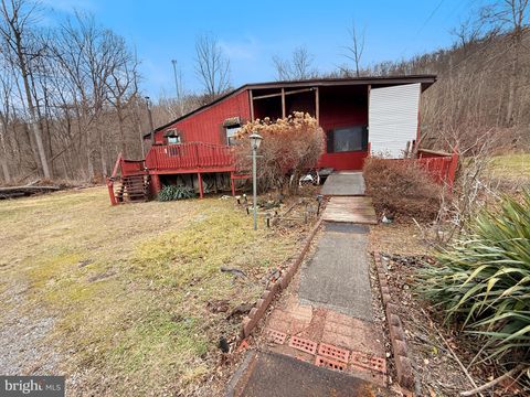 Homes For Sale - 122 Mustaphal Drive<br/> LAVALE, MD 21502