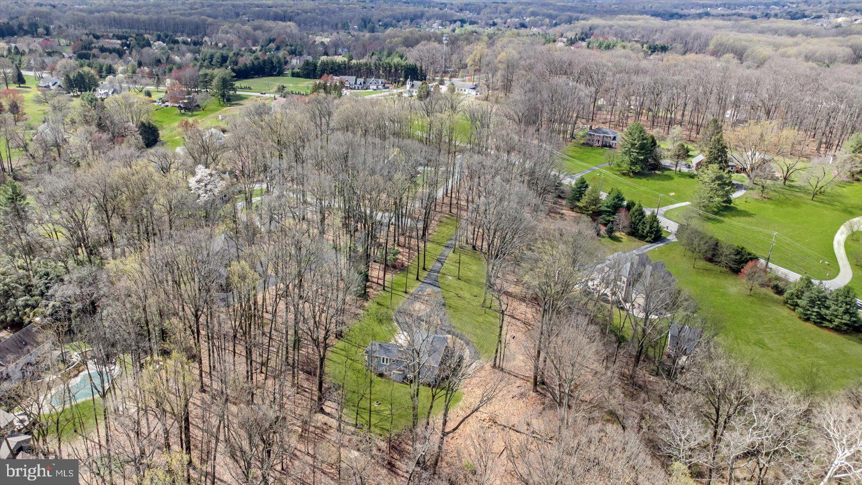 FALLS ROAD CORRIDOR - Residential