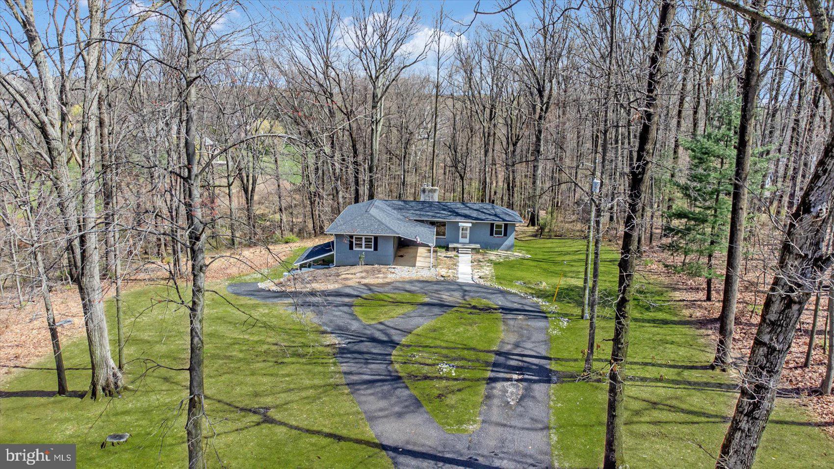 FALLS ROAD CORRIDOR - Residential