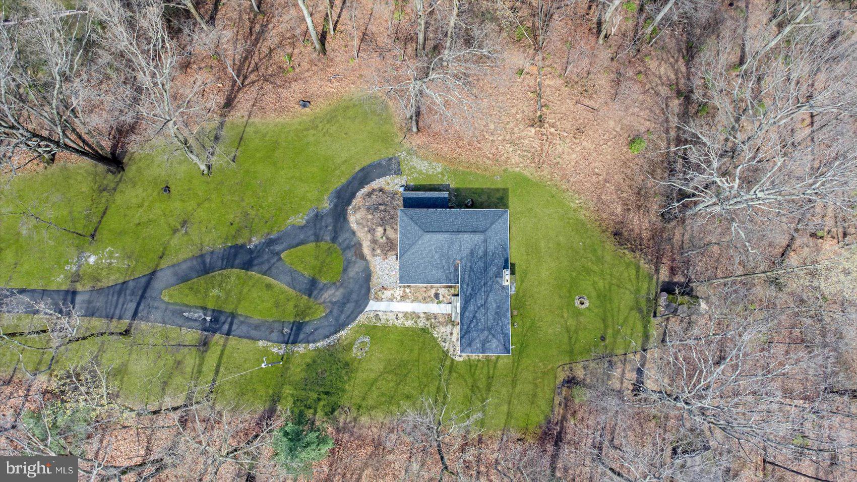 FALLS ROAD CORRIDOR - Residential