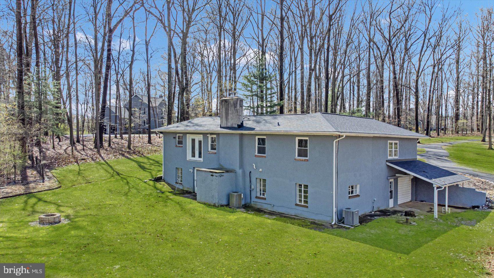 FALLS ROAD CORRIDOR - Residential