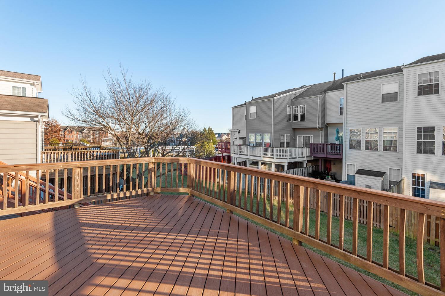 SOUTH RIDING - Residential