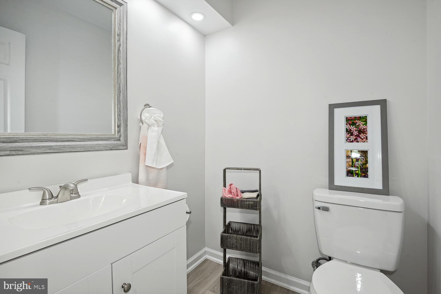 SOUTH RIDING - Residential