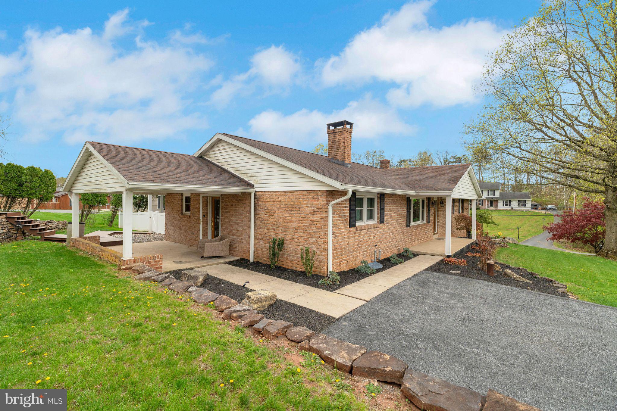 47 PINE AVENUE