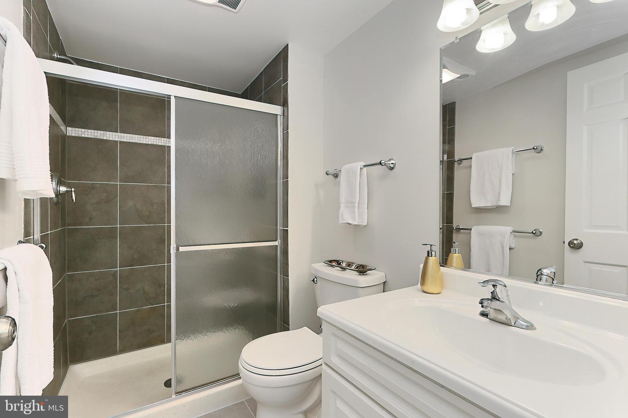 THE COLONIES - Residential