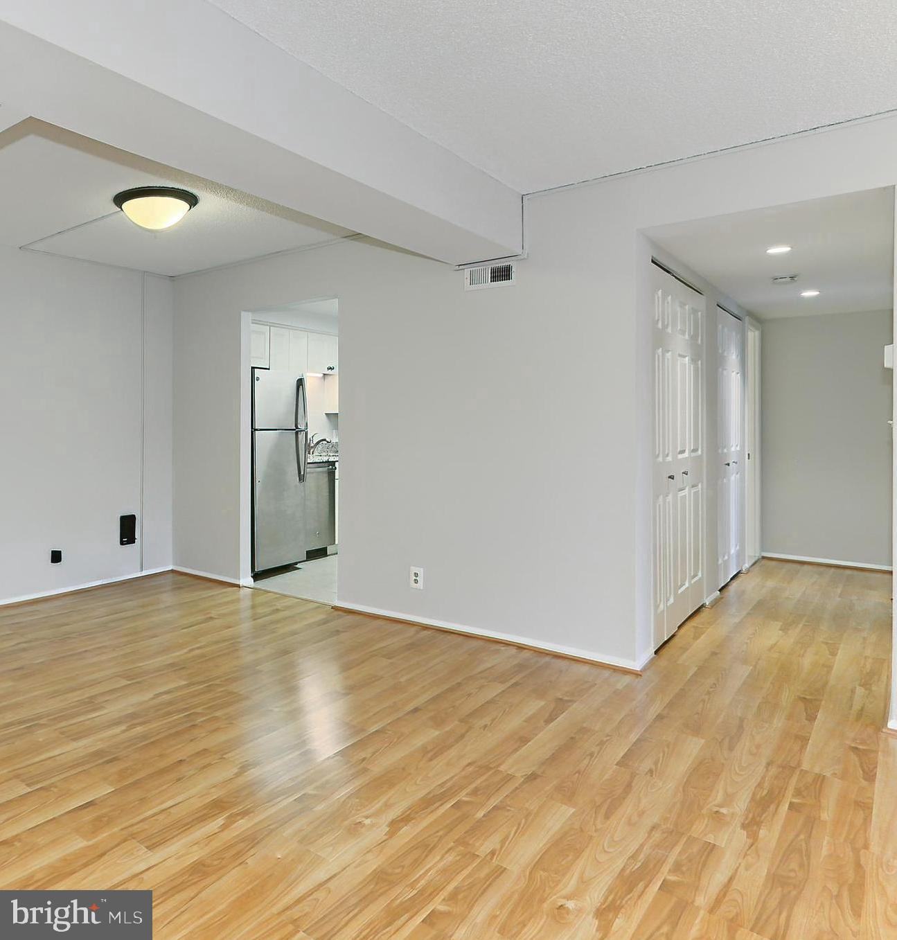 THE COLONIES - Residential