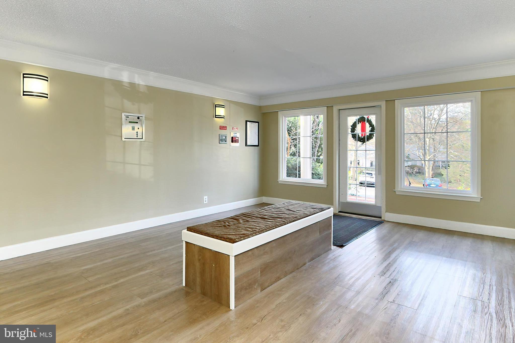 THE COLONIES - Residential