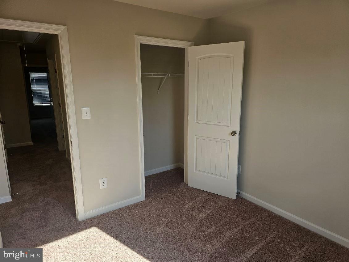 HOMEPLACE AT RIVERSIDE - Residential Lease