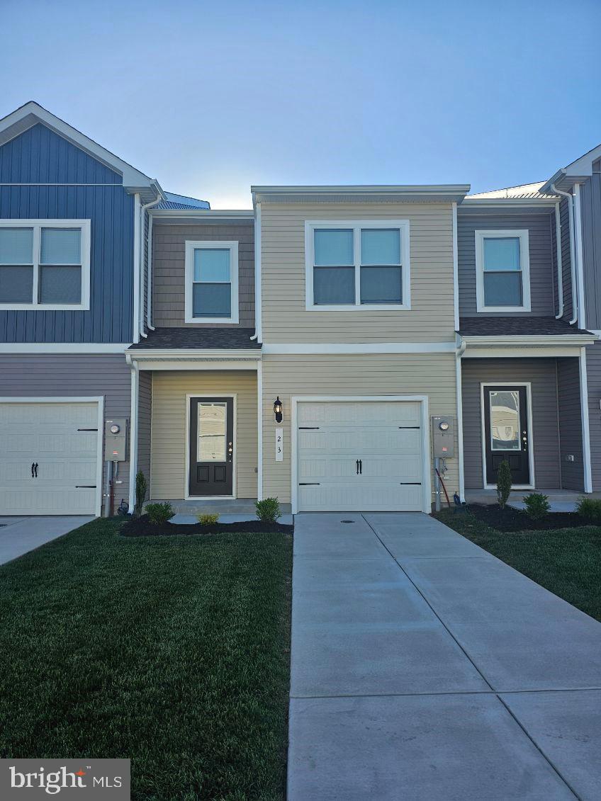 HOMEPLACE AT RIVERSIDE - Residential Lease