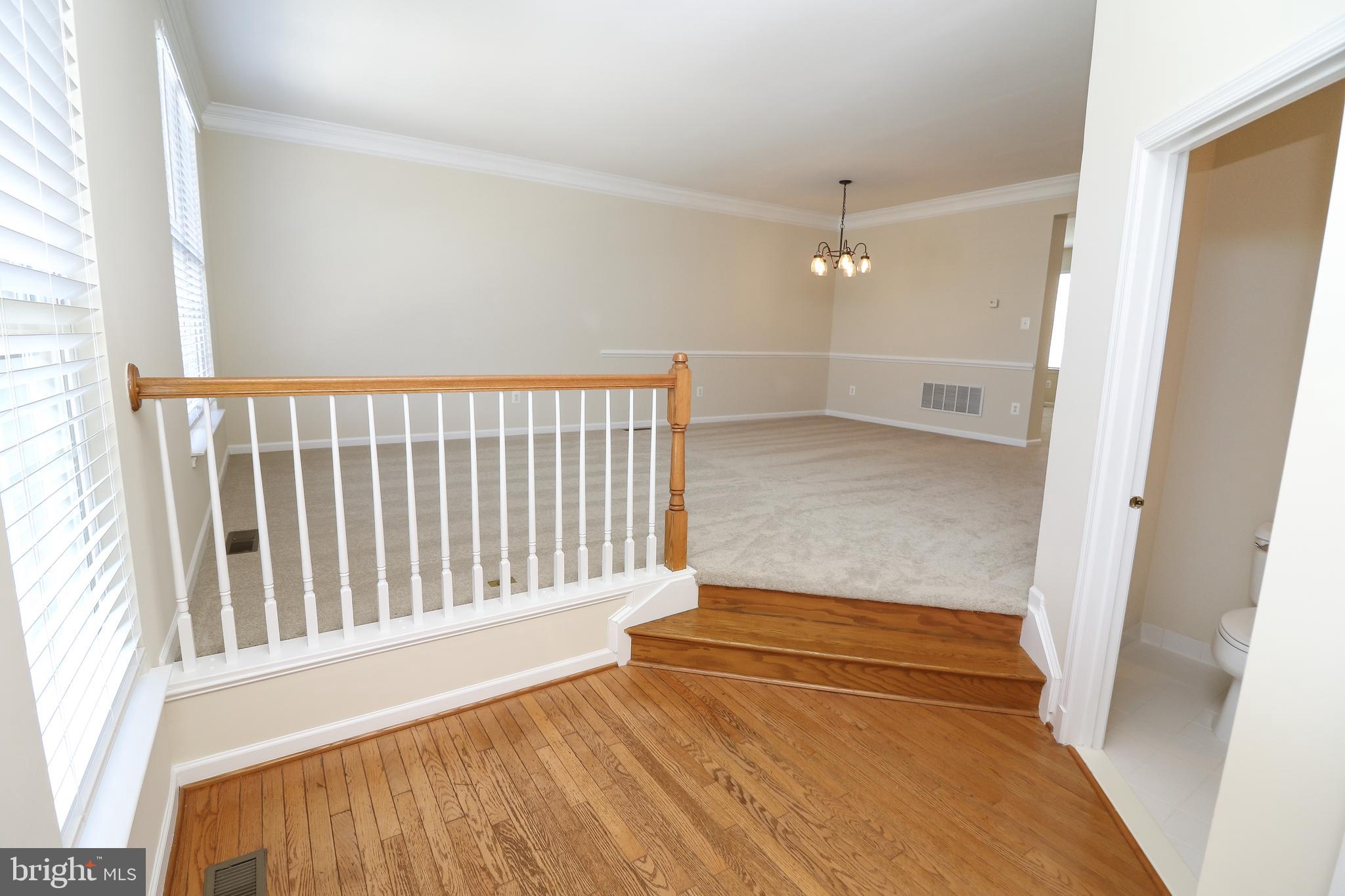 SOUTH RIDING - Residential