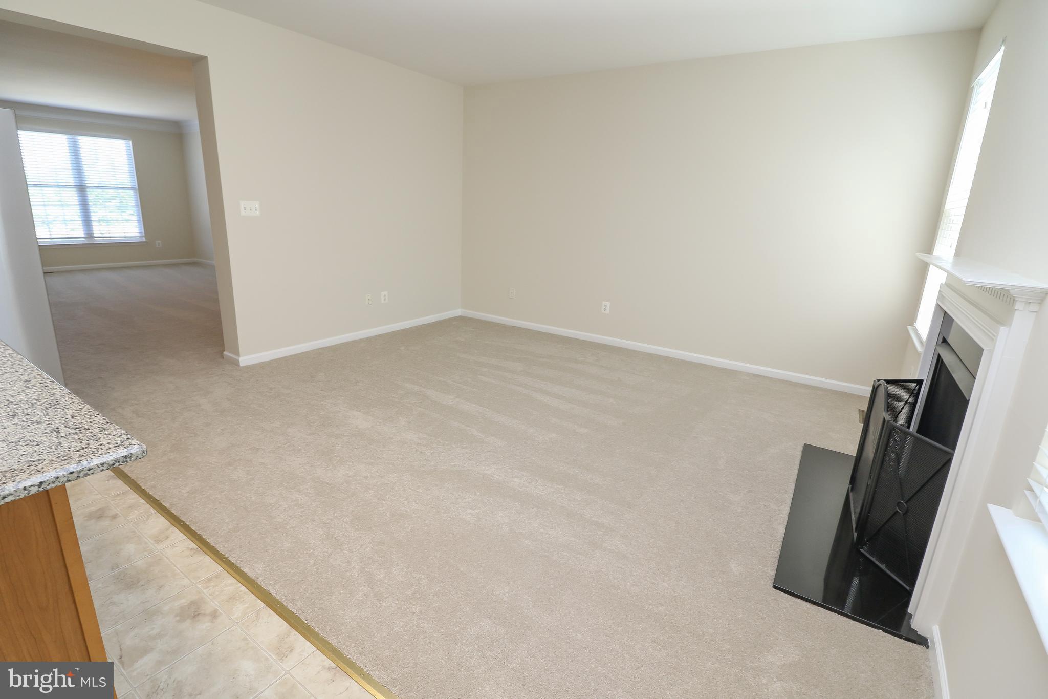 SOUTH RIDING - Residential