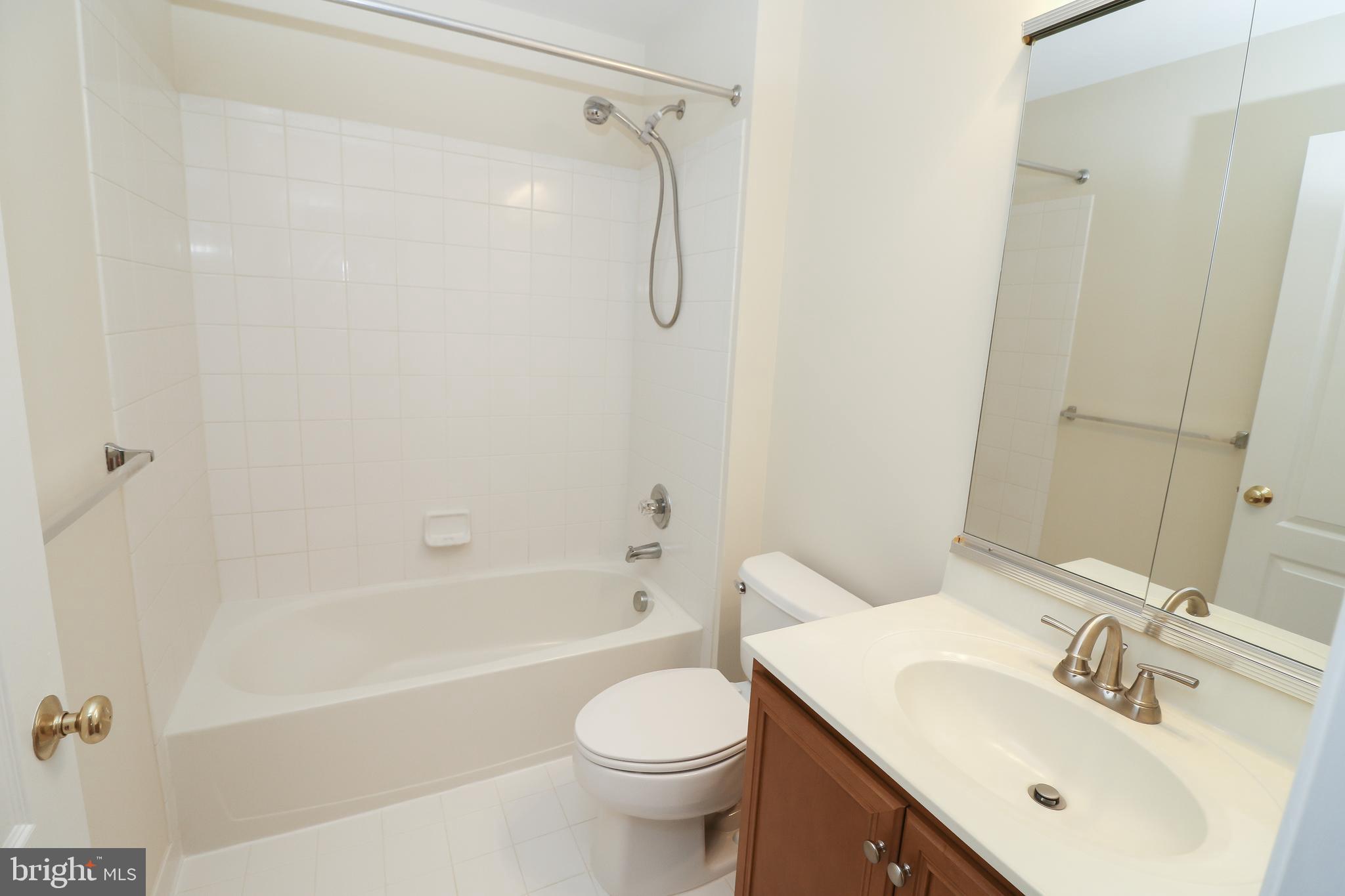 SOUTH RIDING - Residential