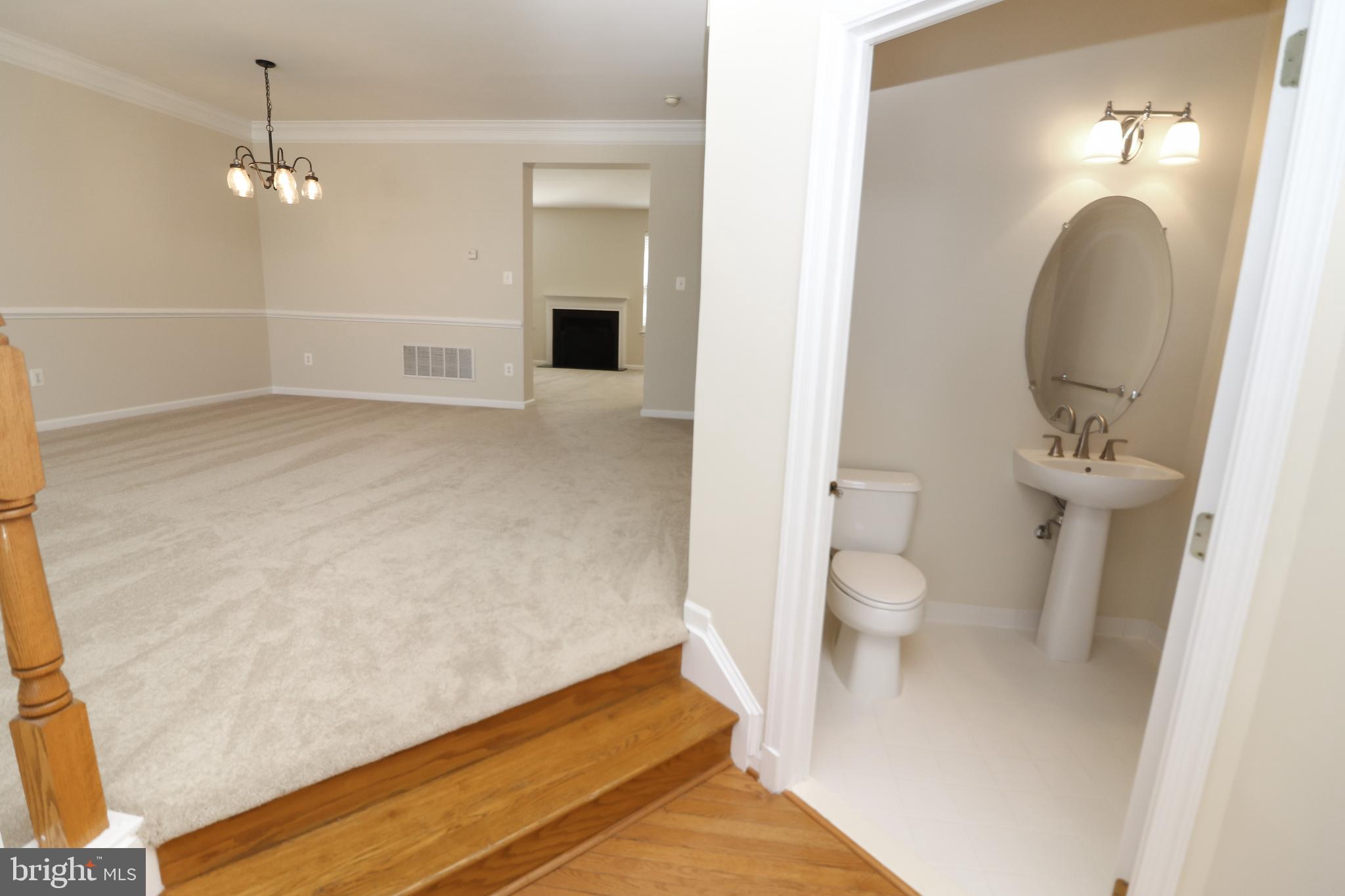 SOUTH RIDING - Residential