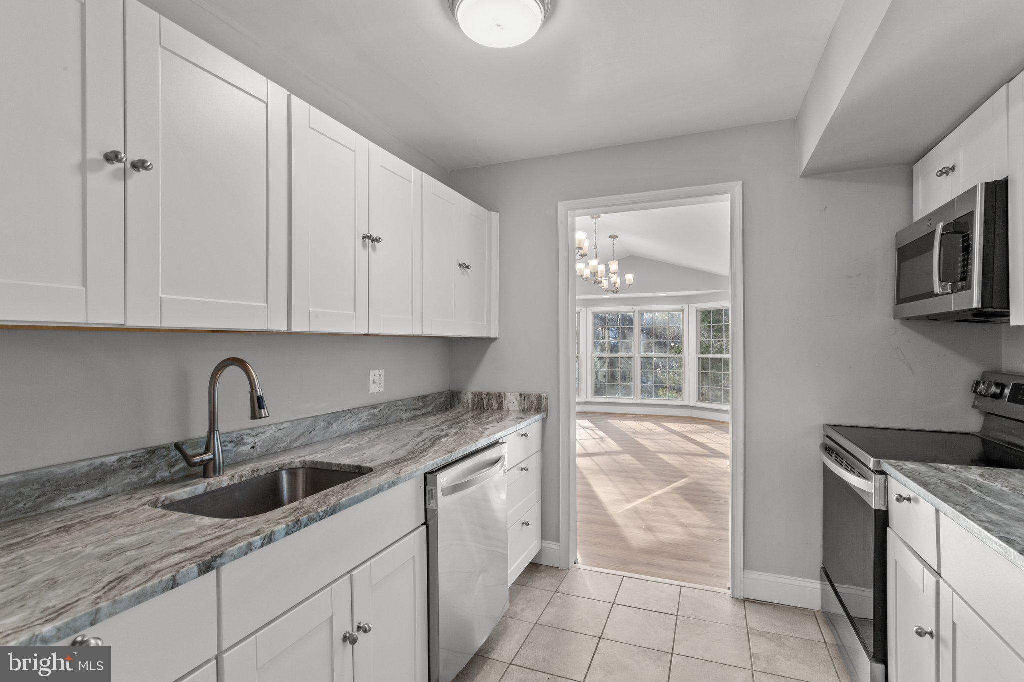 WARSAW - Residential