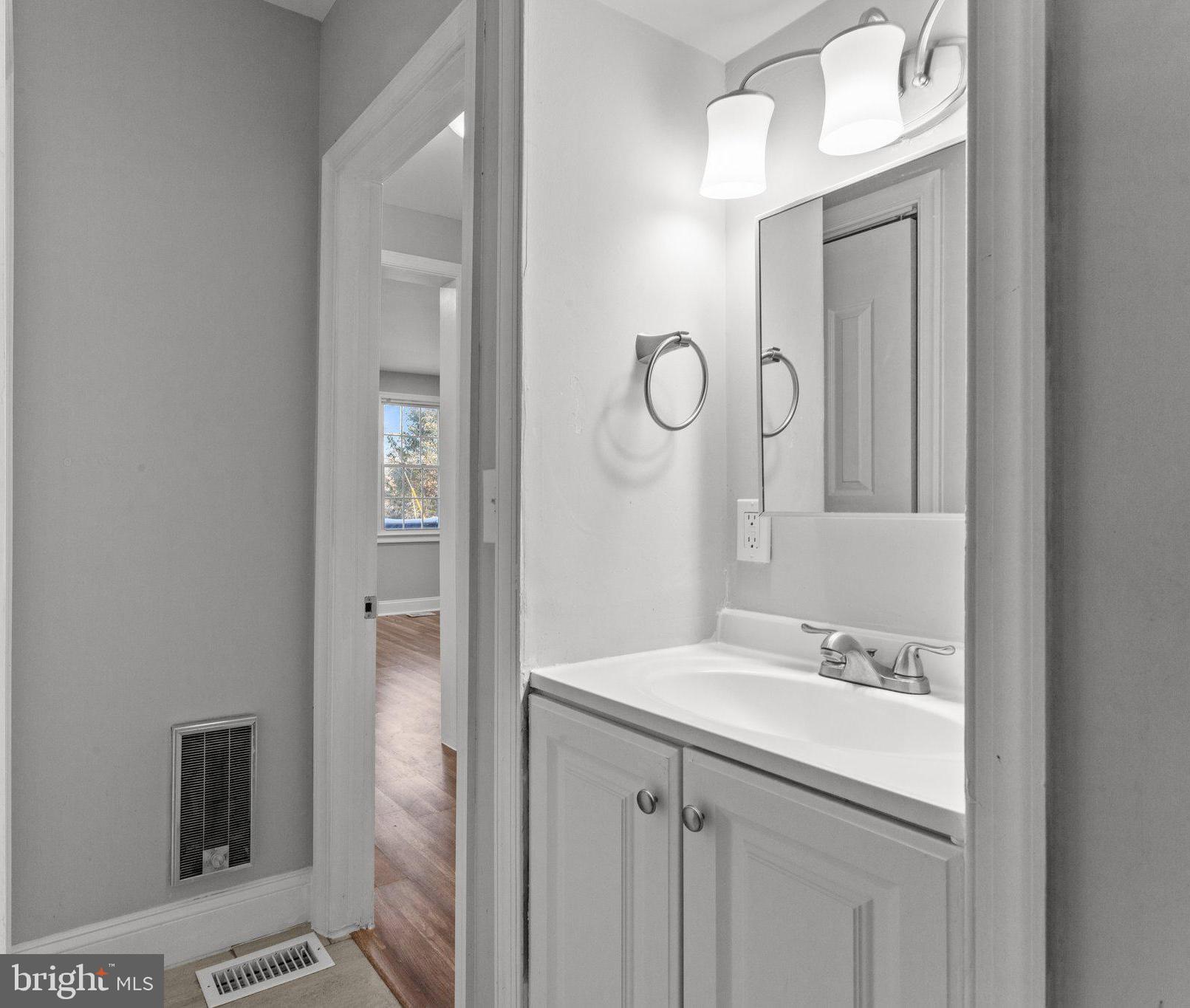 WARSAW - Residential