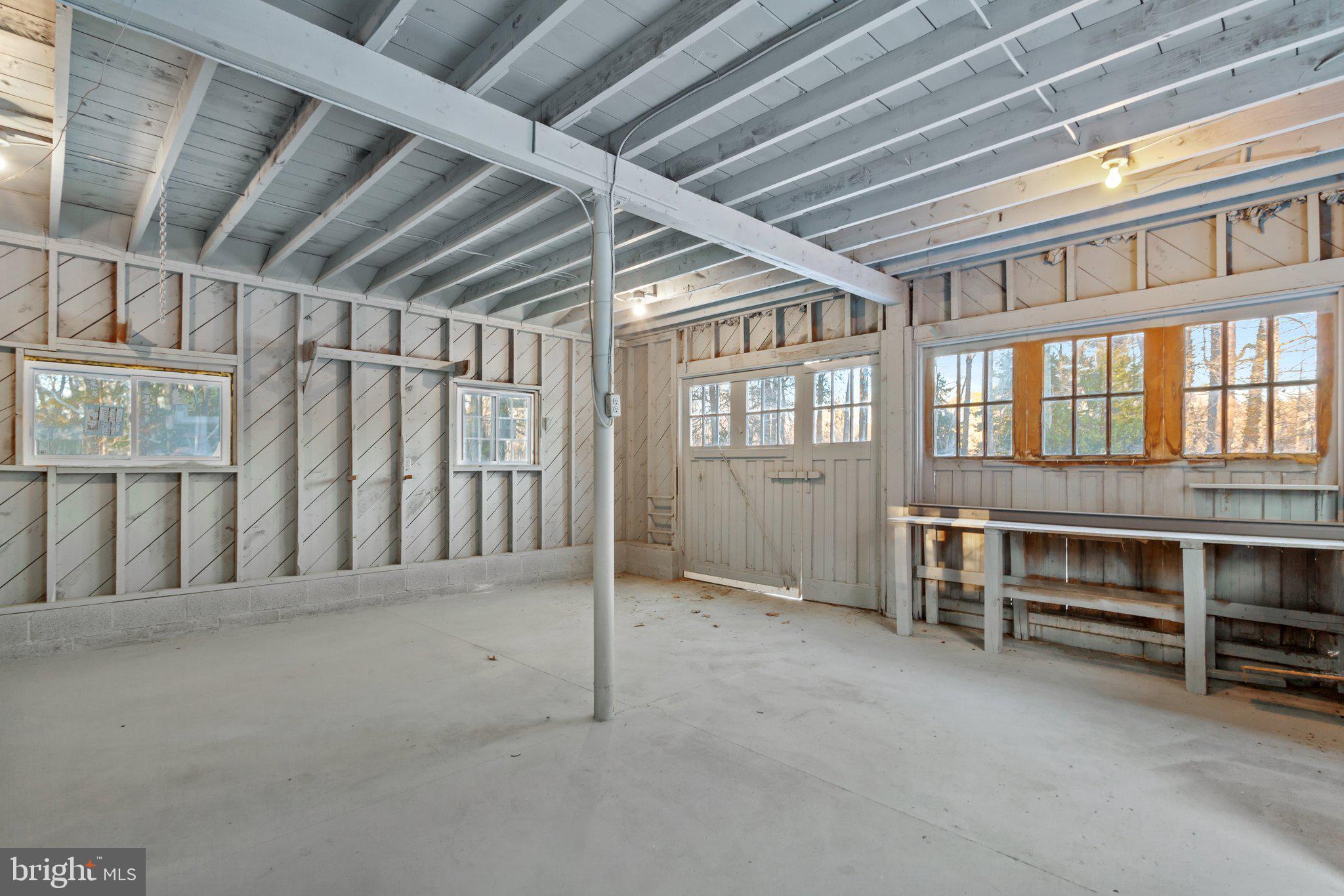 WARSAW - Residential