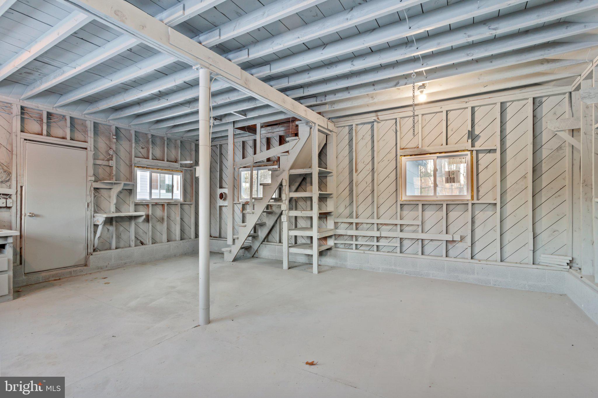 WARSAW - Residential