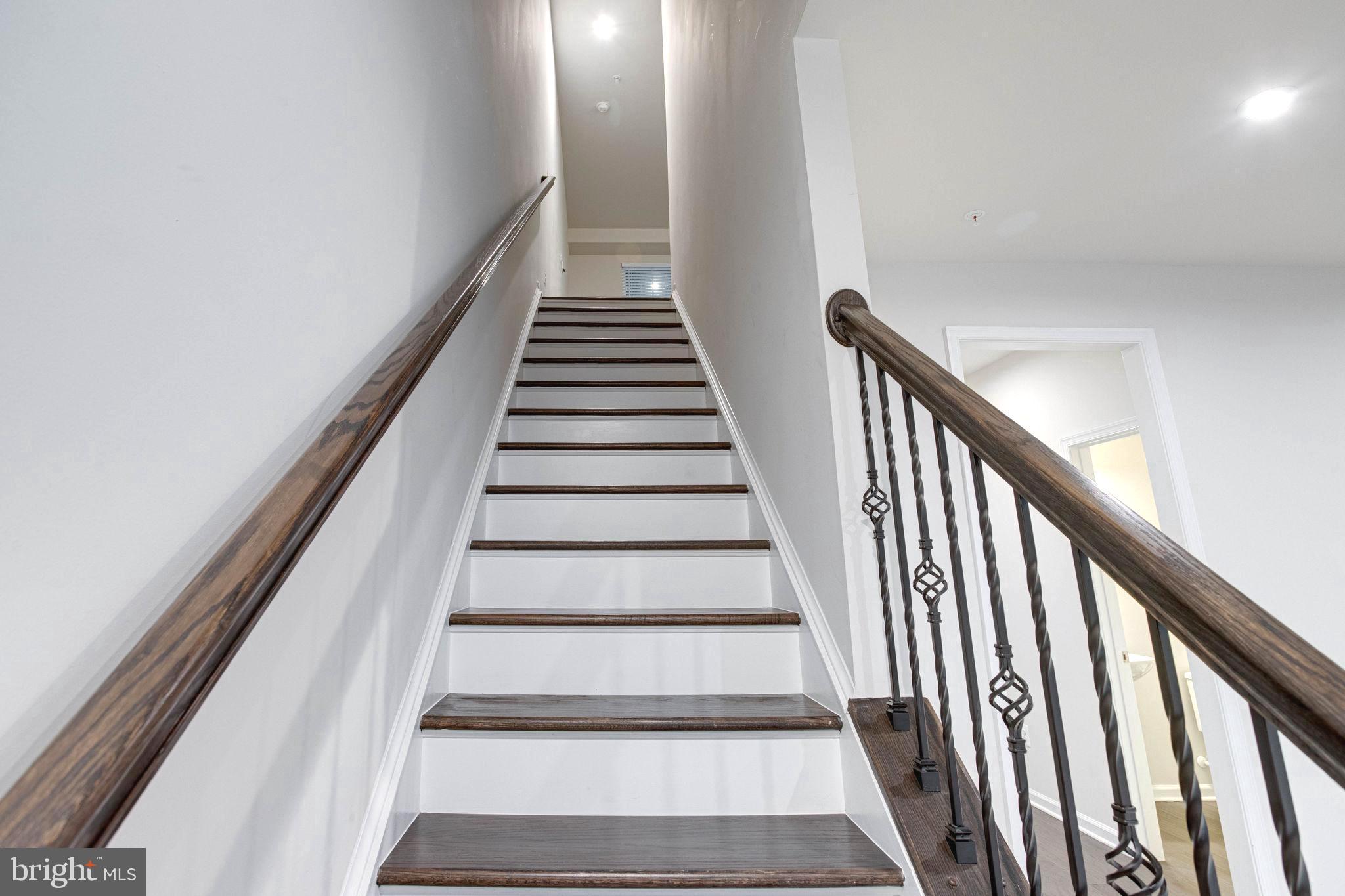 WESTMOORE AT MOOREFIELD - Residential Lease