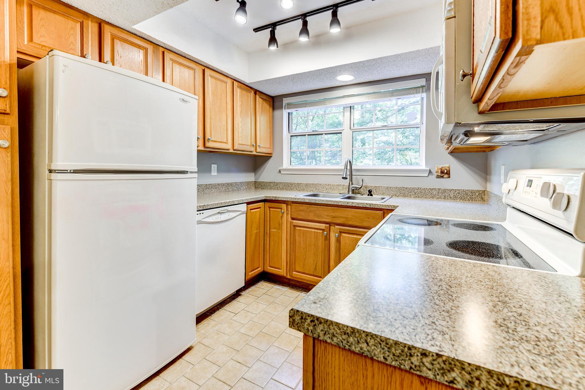 PENDERBROOK - Residential