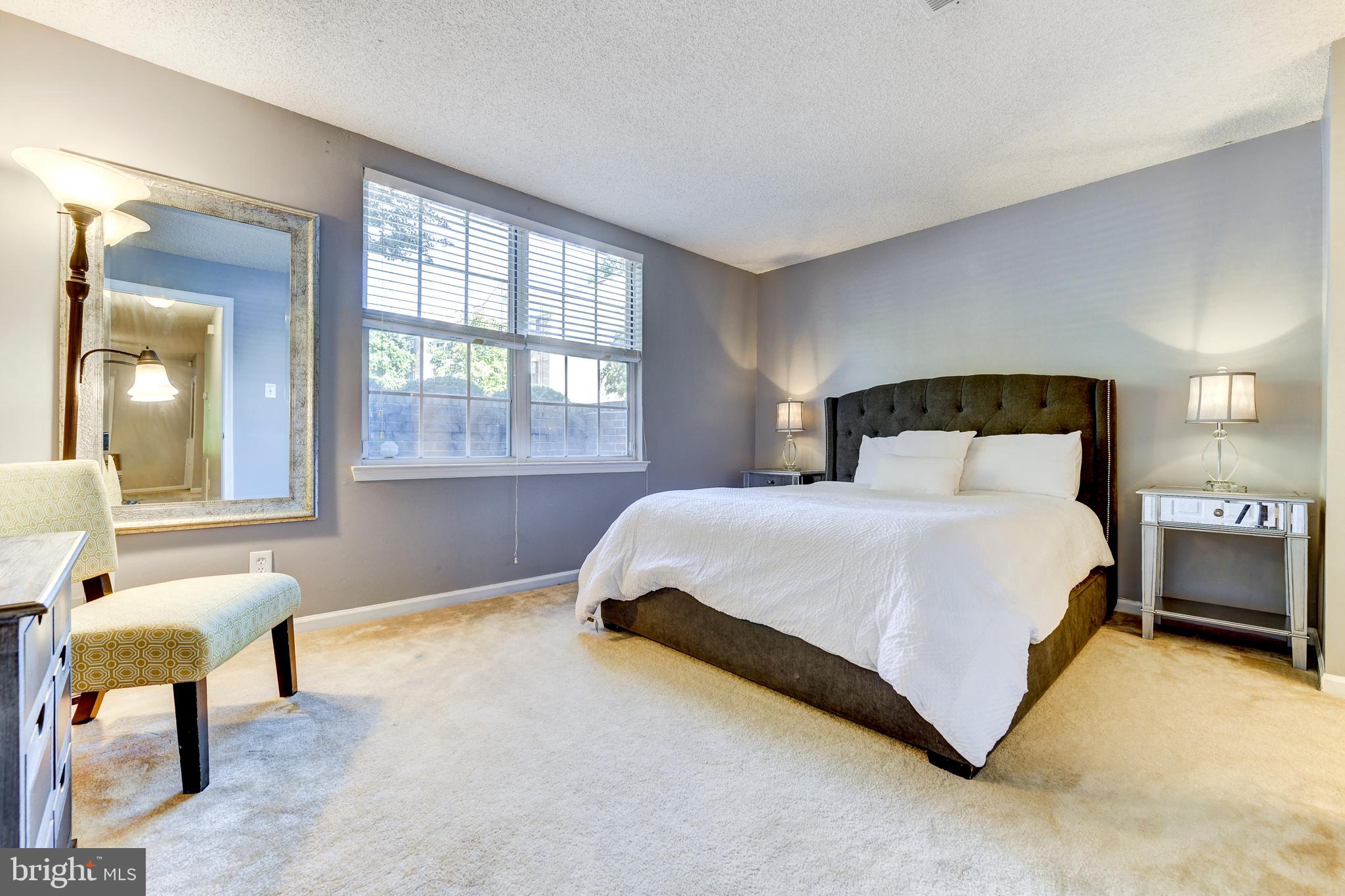 PENDERBROOK - Residential