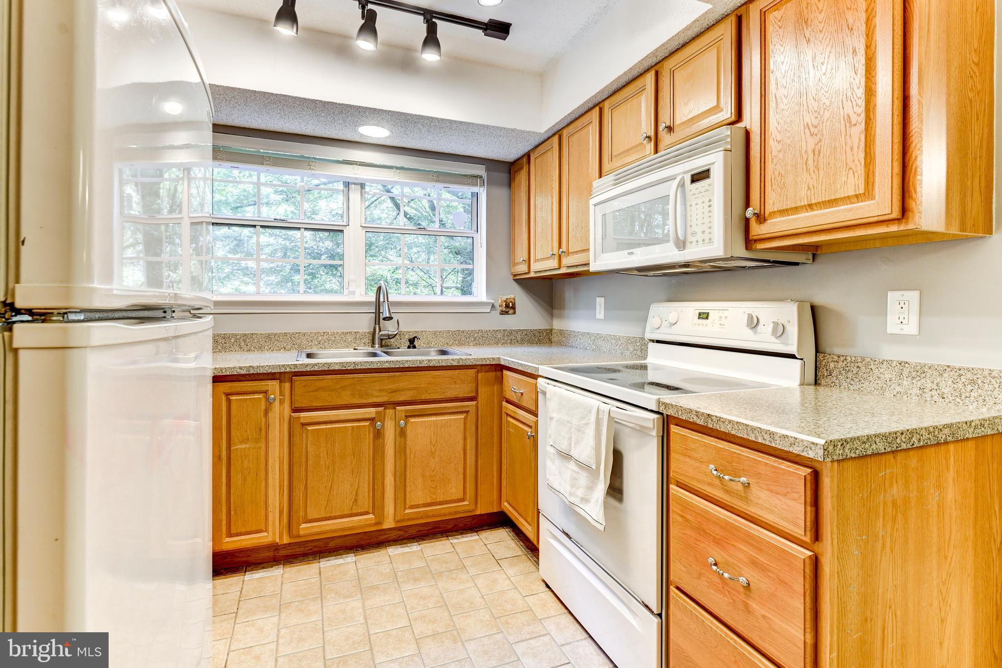 PENDERBROOK - Residential