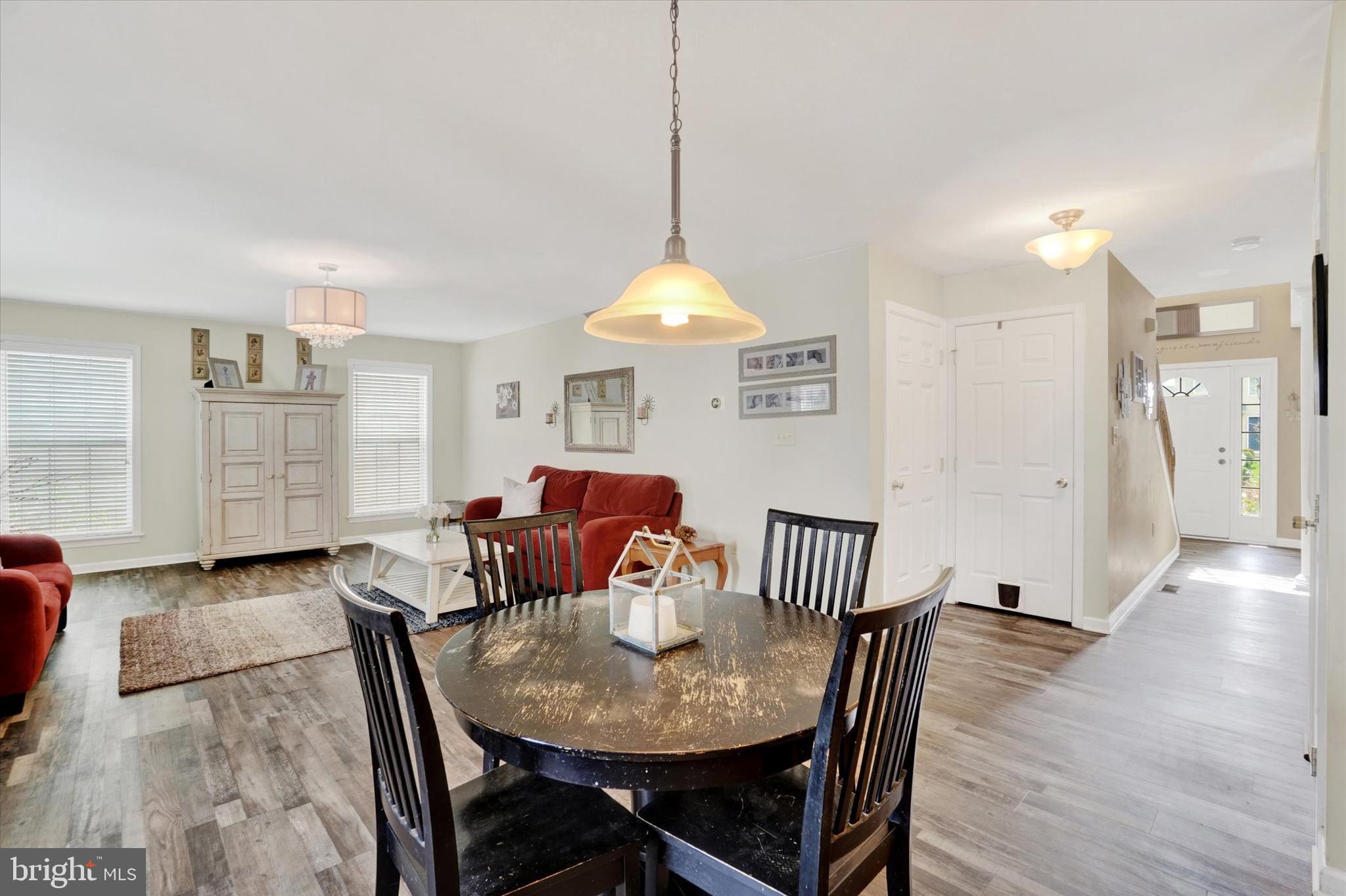 CHATHAM CREEK - Residential