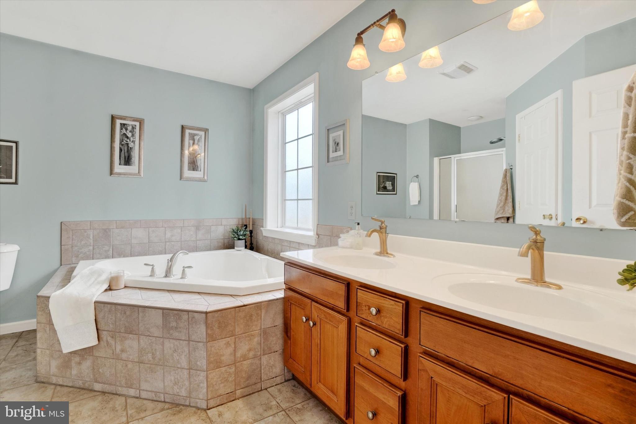 CHATHAM CREEK - Residential