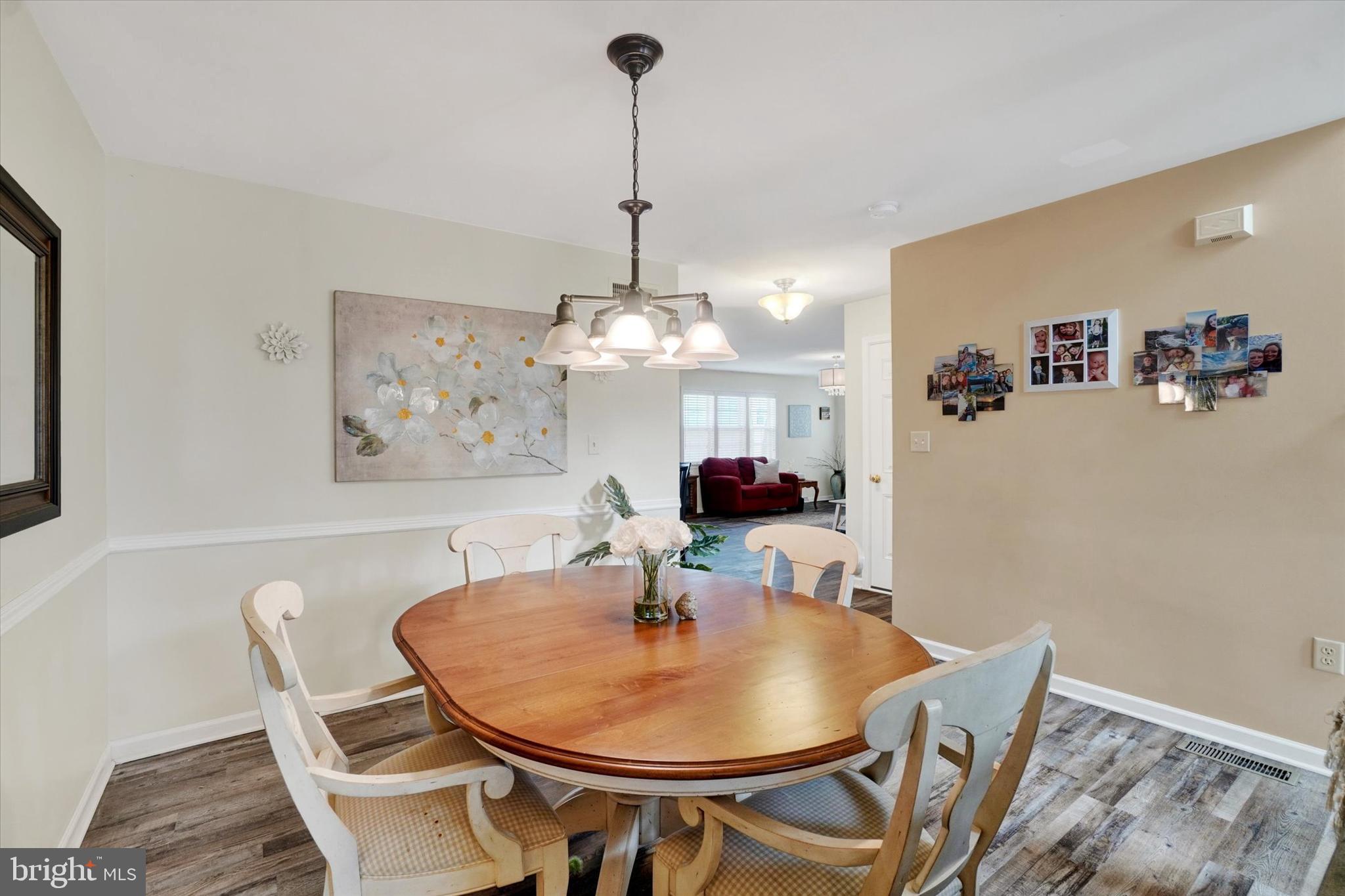 CHATHAM CREEK - Residential