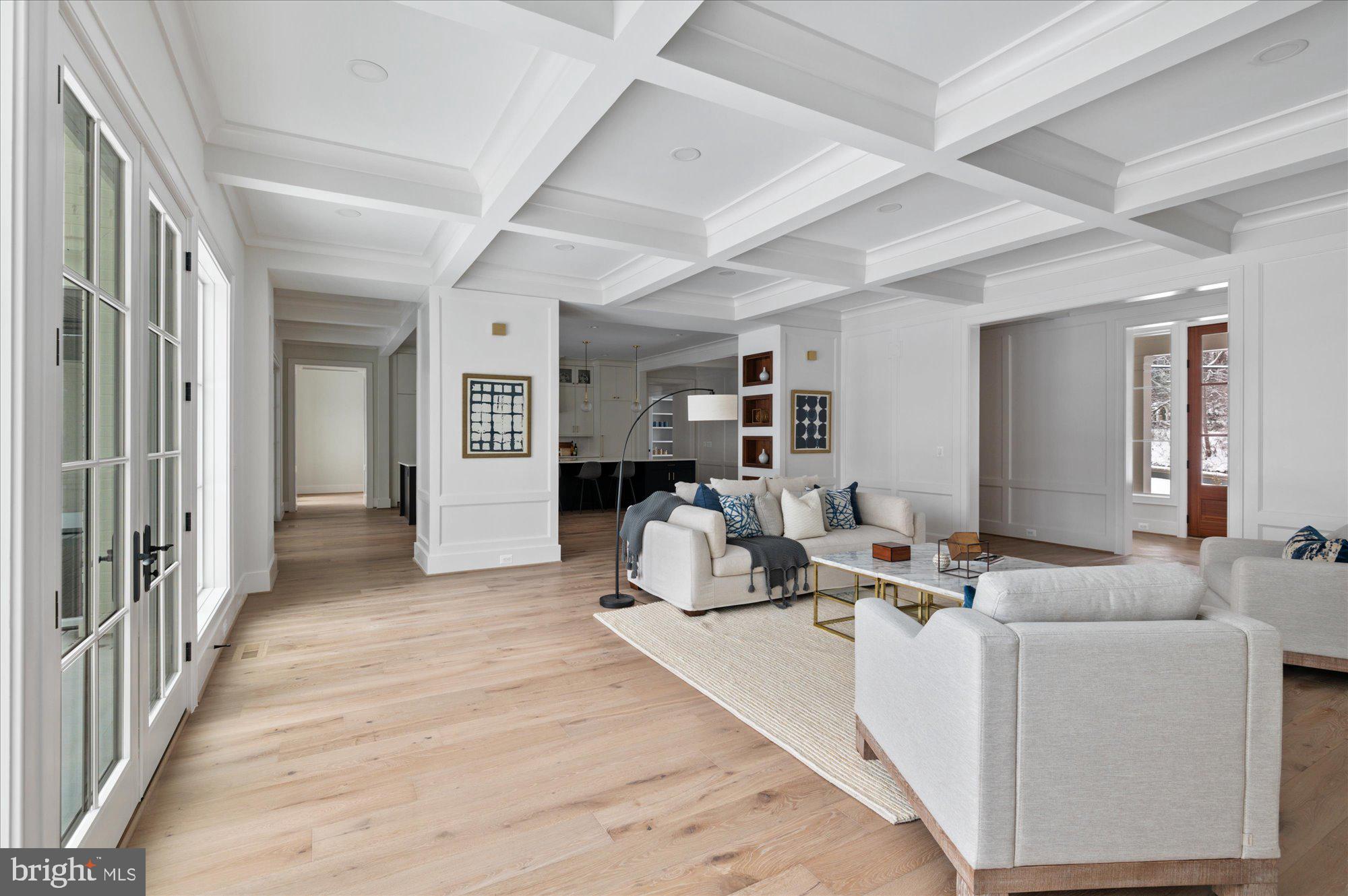 WOODHAVEN - Residential