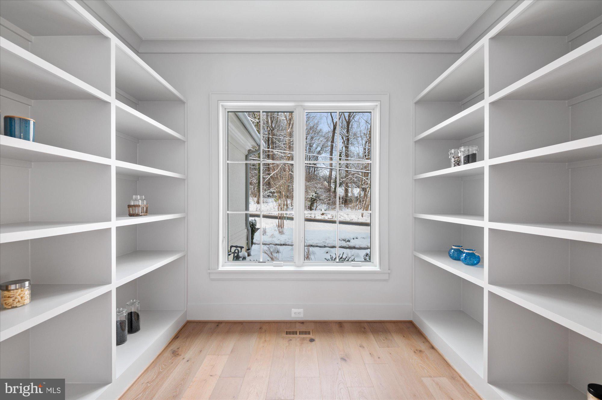 WOODHAVEN - Residential