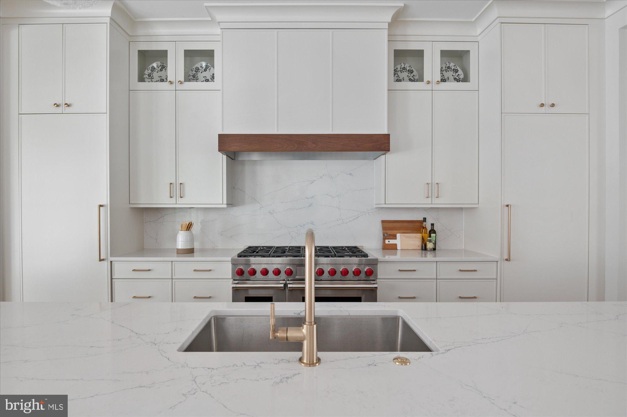 WOODHAVEN - Residential