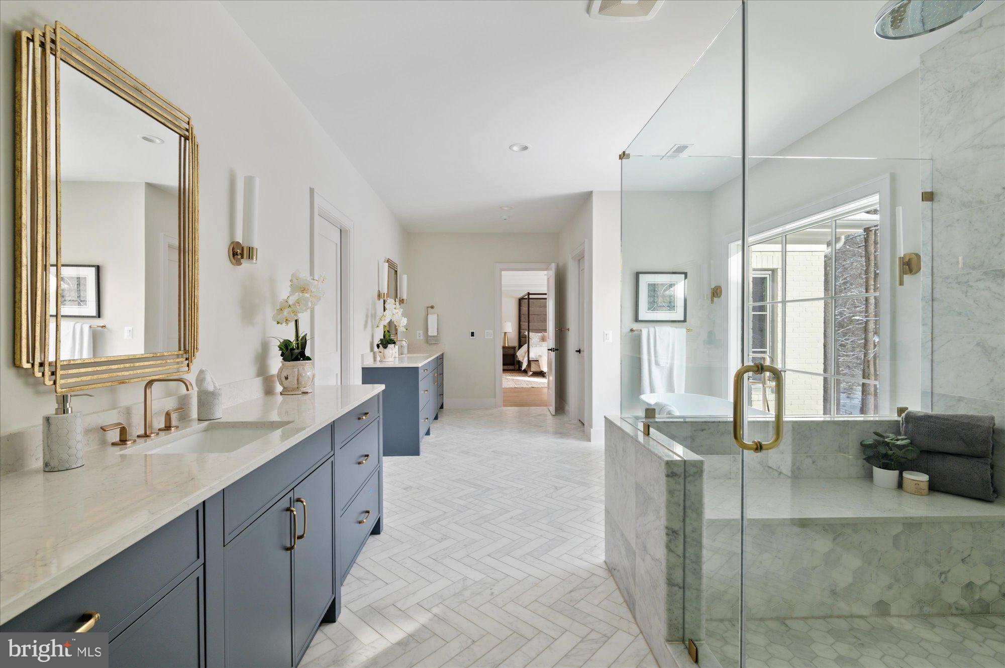 WOODHAVEN - Residential