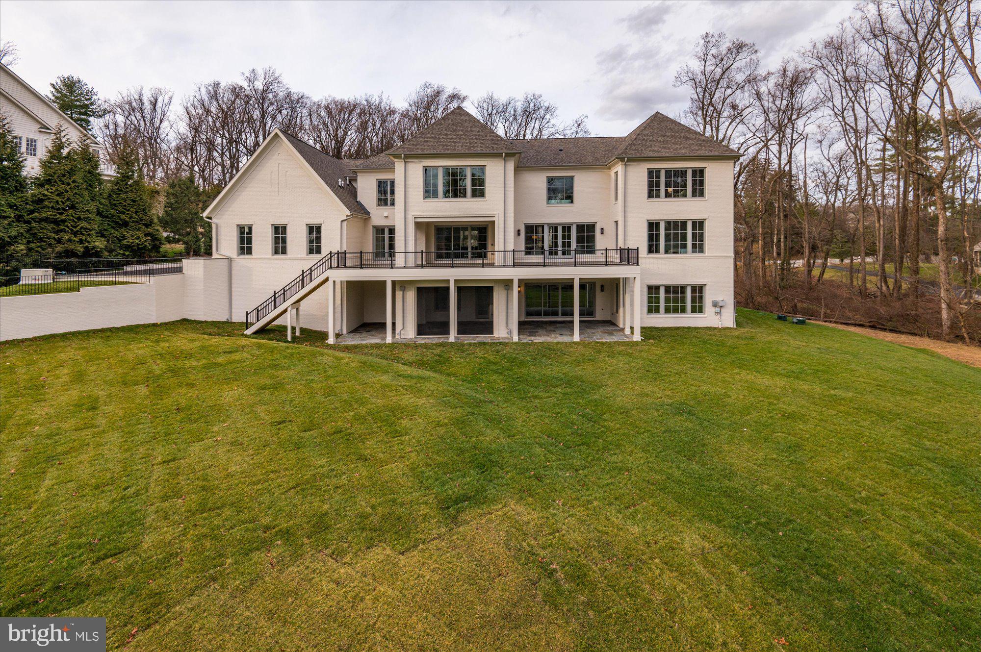 WOODHAVEN - Residential