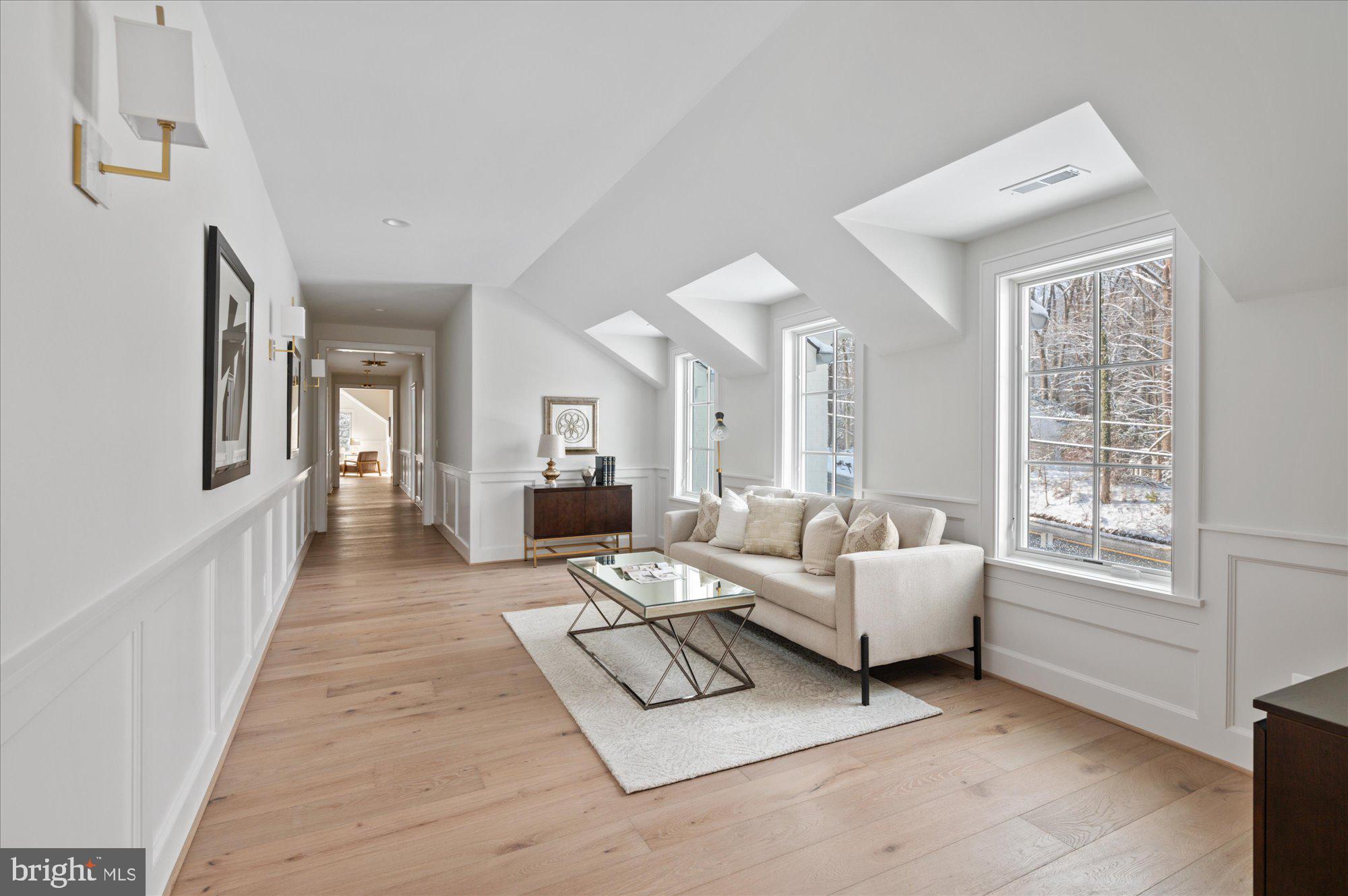 WOODHAVEN - Residential